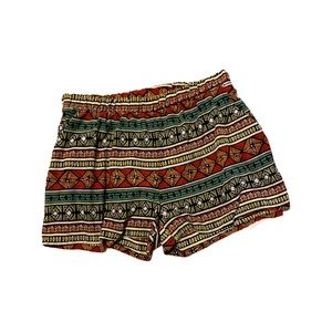 Geometric multicolor shorts